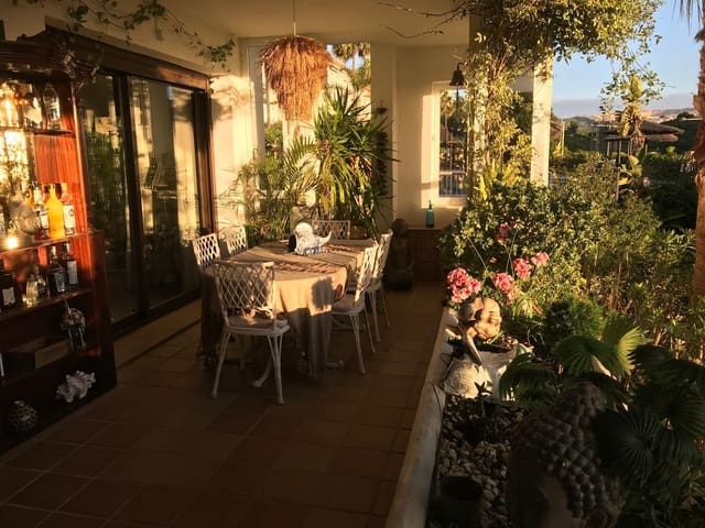 3 bedroom Apartment for sale in Manilva - € 380,000 (Ref: 9878346)