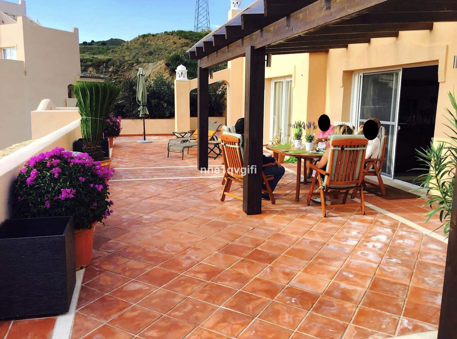 3 slaapkamer Penthouse te koop in Elviria - € 785.000 (Ref: 9878351)
