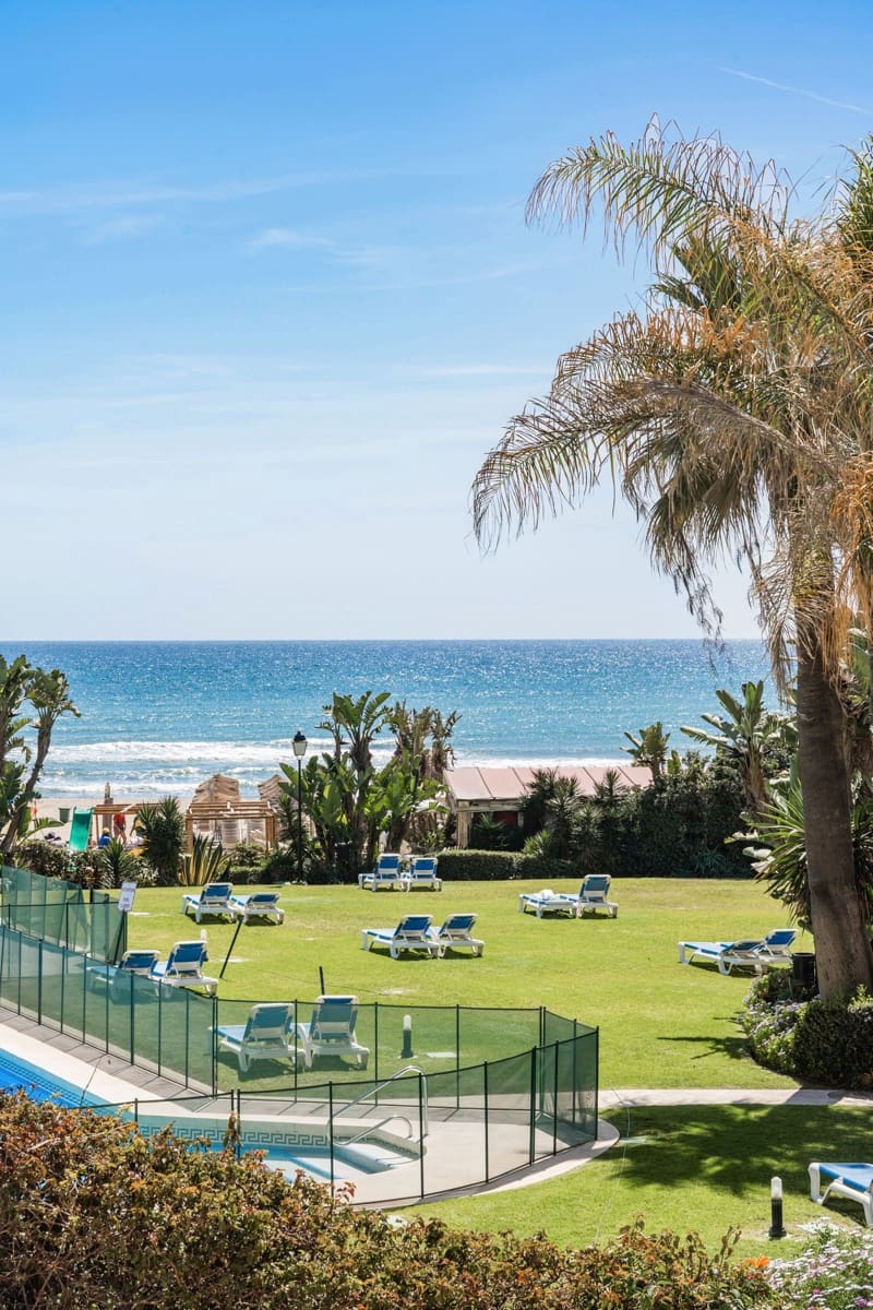 2 soverom Penthouse til salgs i Cabopino - € 995 000 (Ref: 9878353)