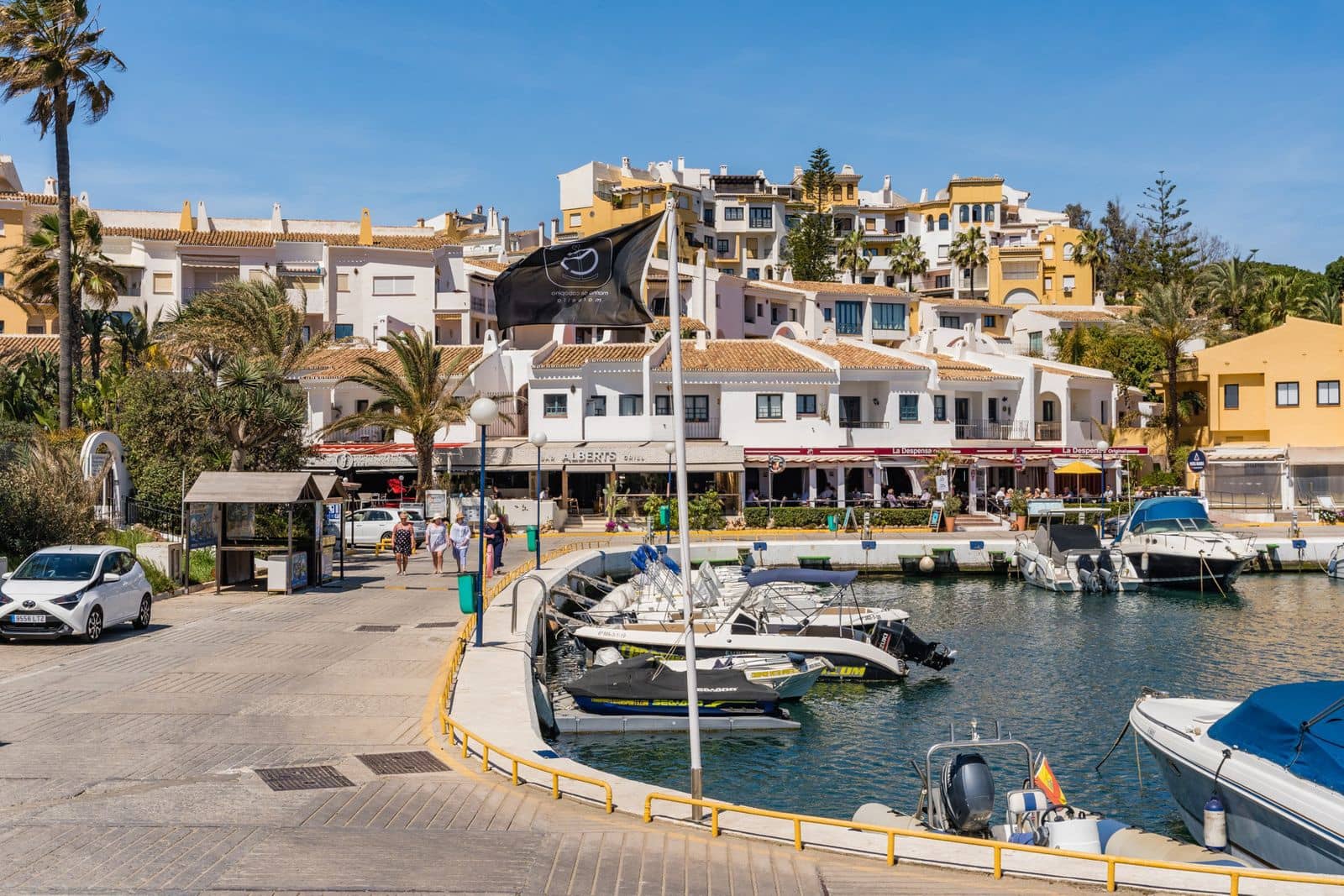2 soverom Penthouse til salgs i Cabopino - € 995 000 (Ref: 9878353)
