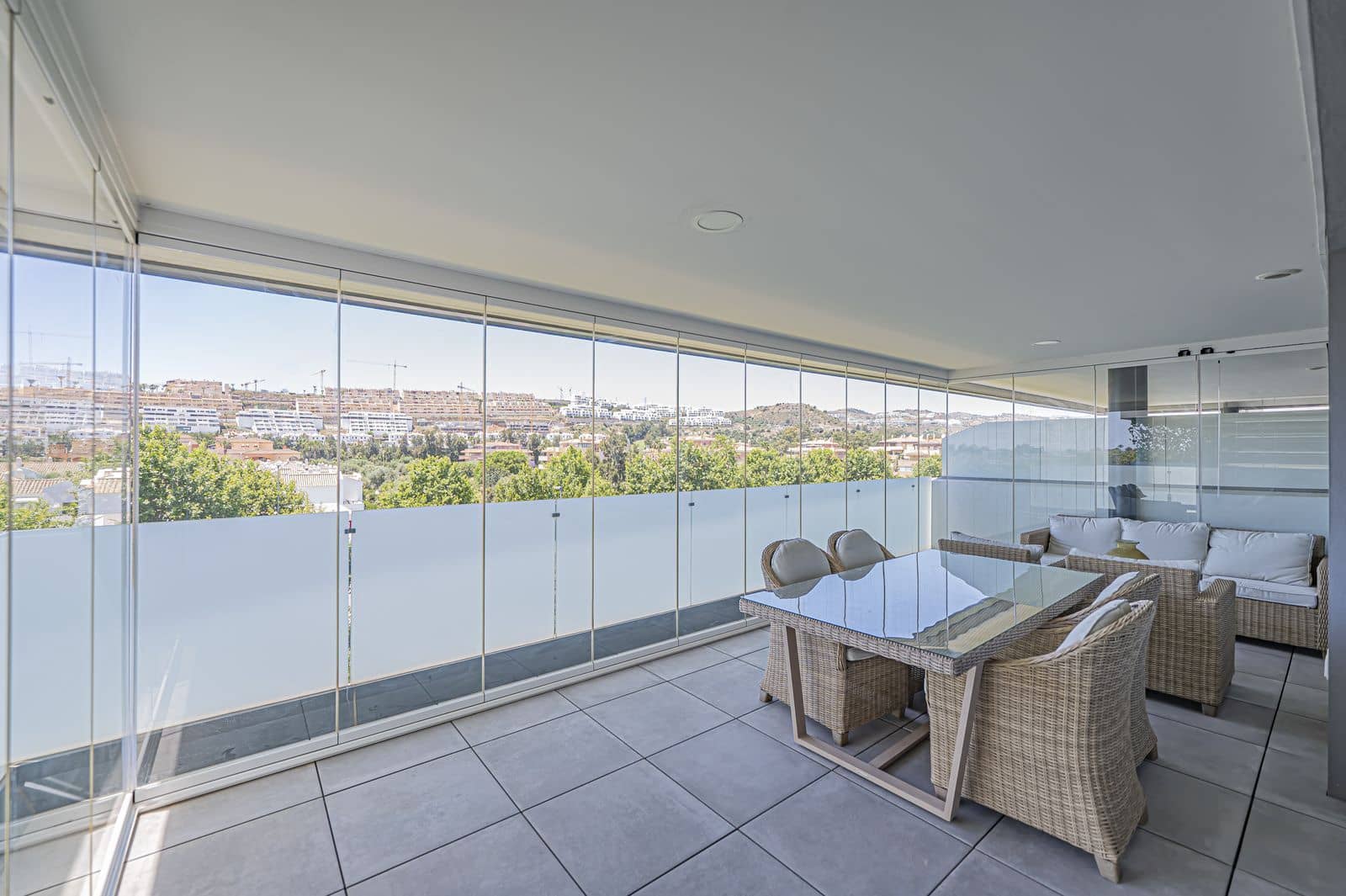 3 chambre Appartement à vendre à La Cala de Mijas - 690 000 € (Ref: 9878361)