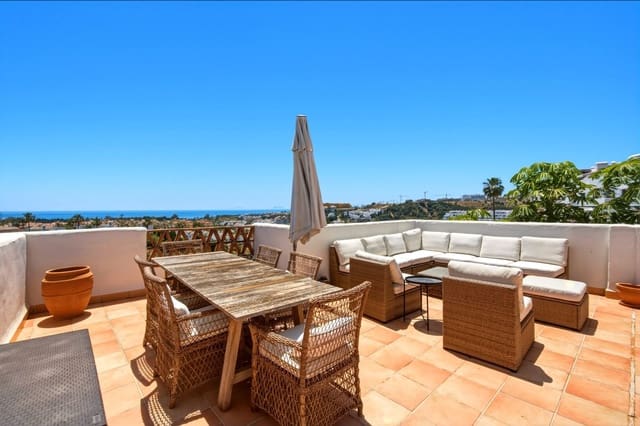 3 soverom Hus til salgs i Estepona - € 695 000 (Ref: 9878364)