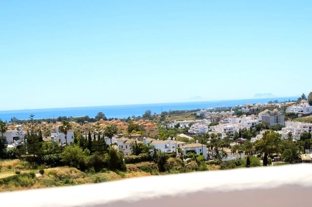 3 soverom Hus til salgs i Estepona - € 695 000 (Ref: 9878364)