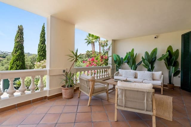 4 soveværelse Semi-Rækkehus til salg i Sotogrande, San Roque - € 1.250.000 (Ref: 9878365)