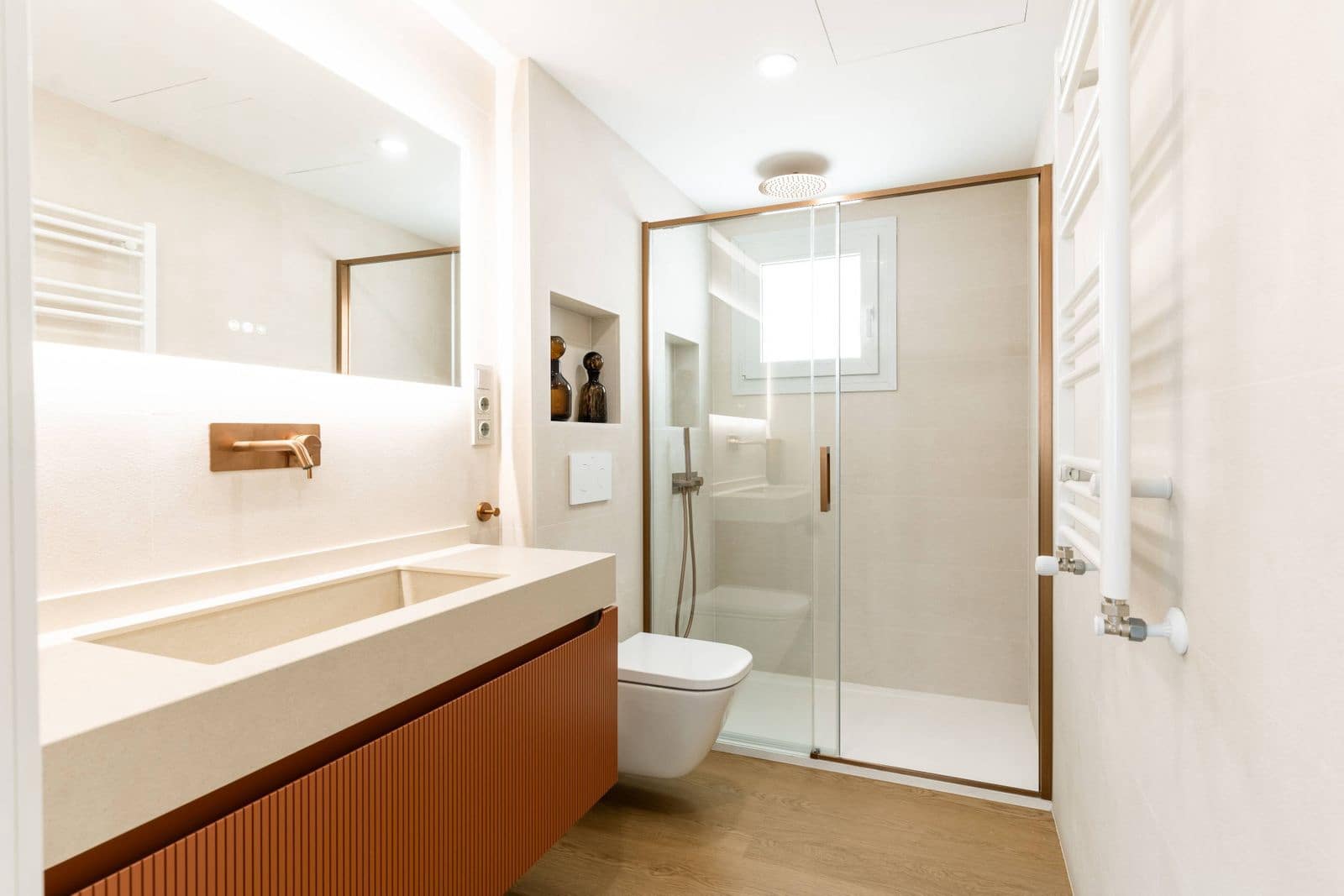 4 slaapkamer Appartement te koop in Malaga stad - € 1.695.000 (Ref: 9878376)