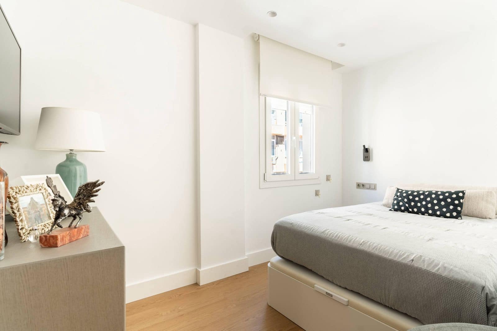 4 slaapkamer Appartement te koop in Malaga stad - € 1.695.000 (Ref: 9878376)