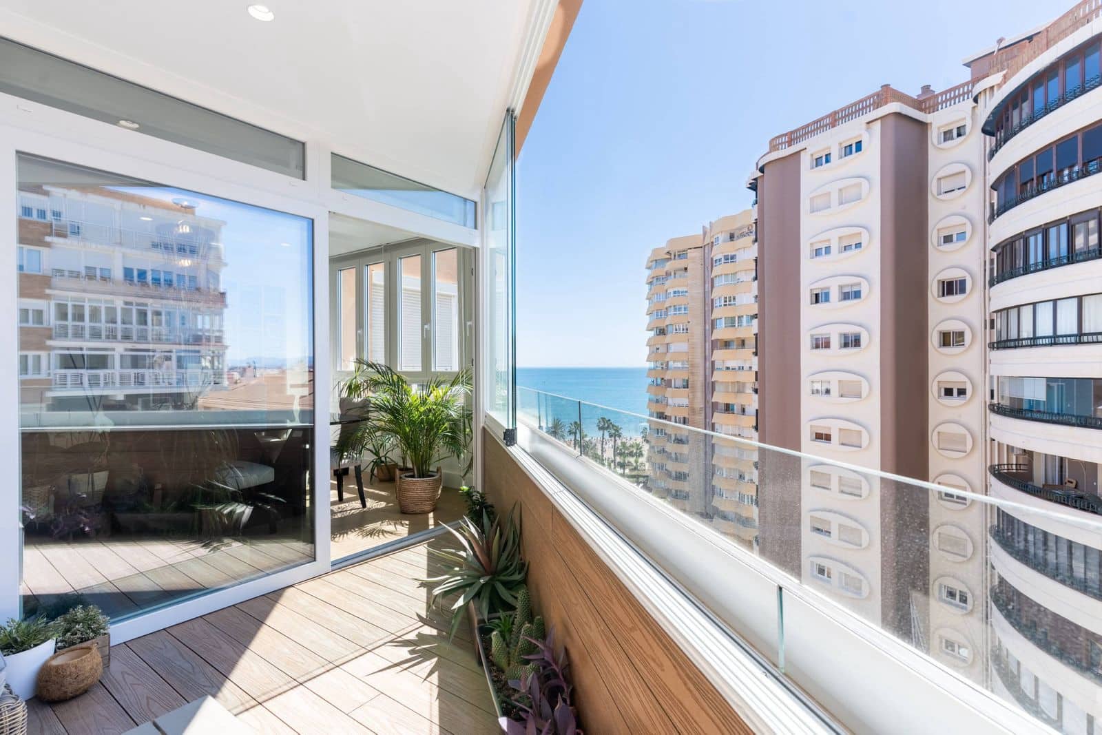 4 slaapkamer Appartement te koop in Malaga stad - € 1.695.000 (Ref: 9878376)
