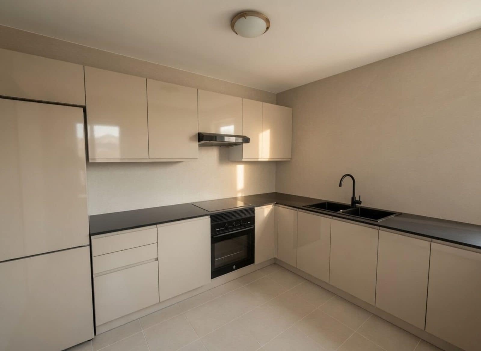 2 bedroom Townhouse for sale in San Pedro de Alcantara - € 375,000 (Ref: 9878379)