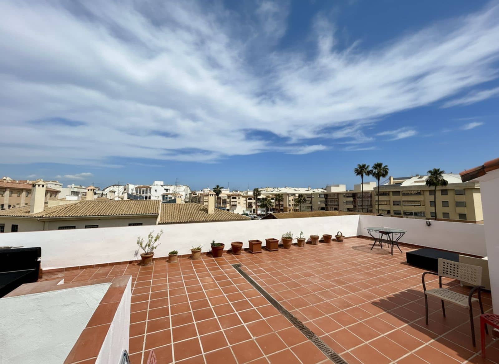 2 bedroom Townhouse for sale in San Pedro de Alcantara - € 375,000 (Ref: 9878379)