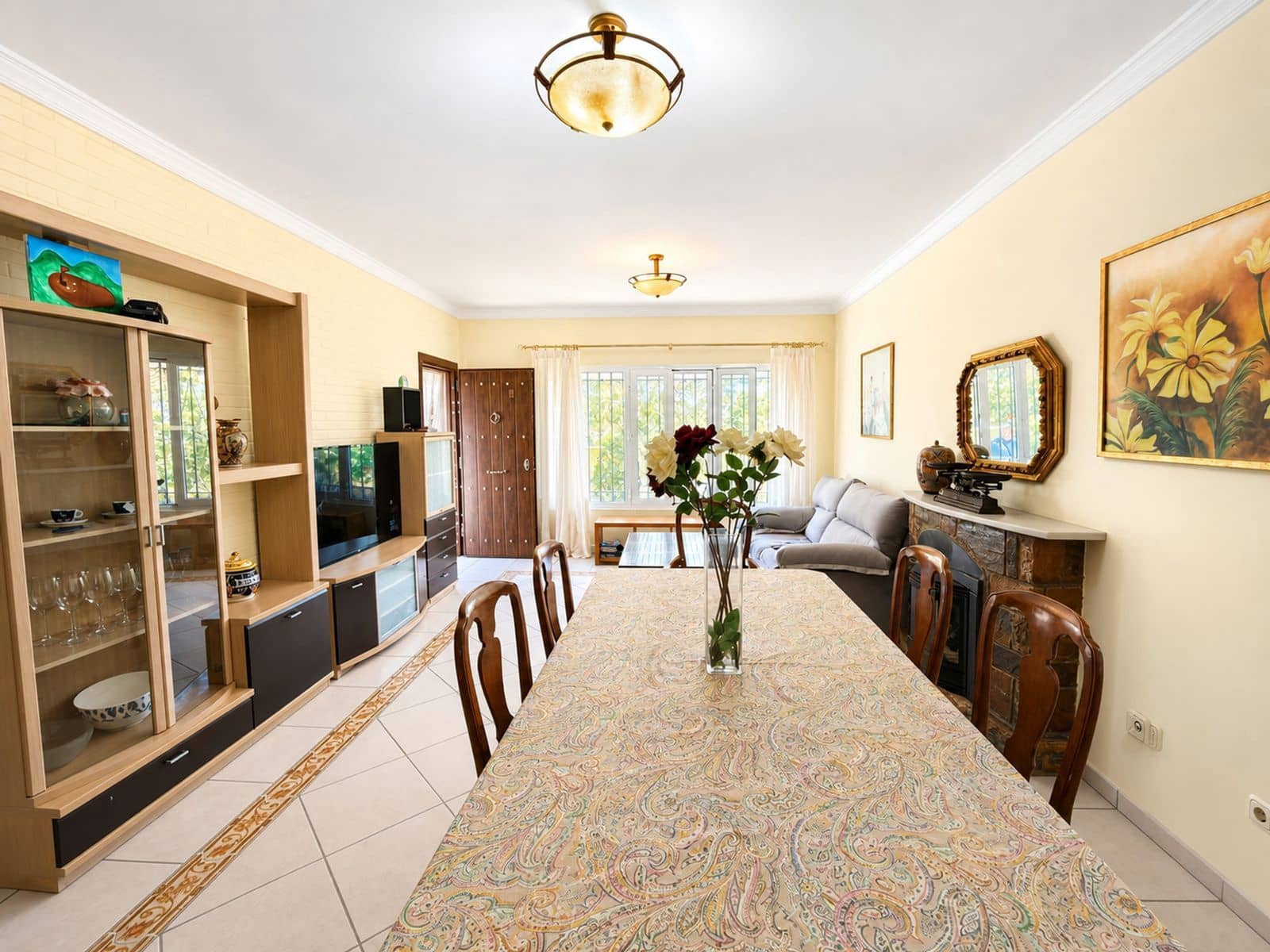 3 bedroom Villa for sale in La Duquesa / Puerto de la Duquesa - € 595,000 (Ref: 9878381)