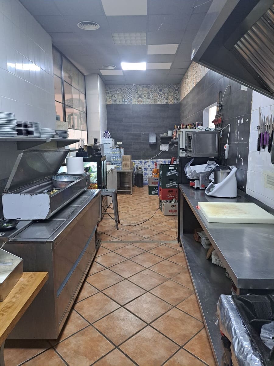 Restaurant/Bar til salg i Marbella - € 1.500.000 (Ref: 9878383)