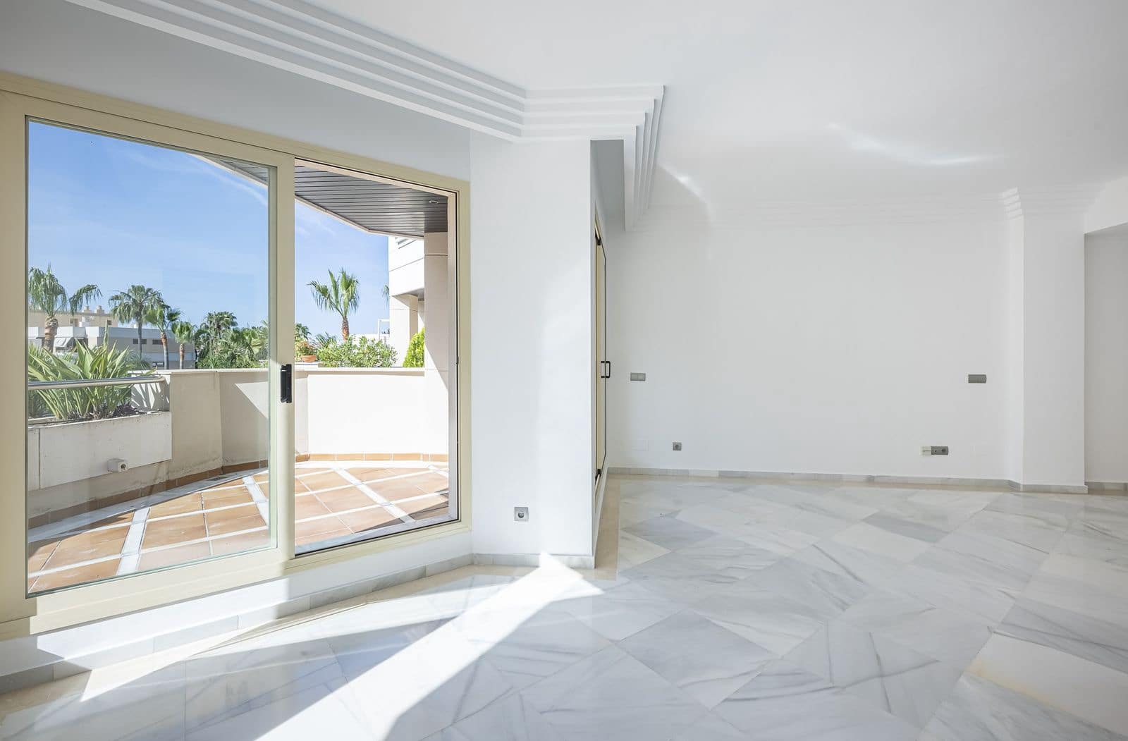 2 chambre Appartement à vendre à Aloha Golf - 520 000 € (Ref: 9878390)