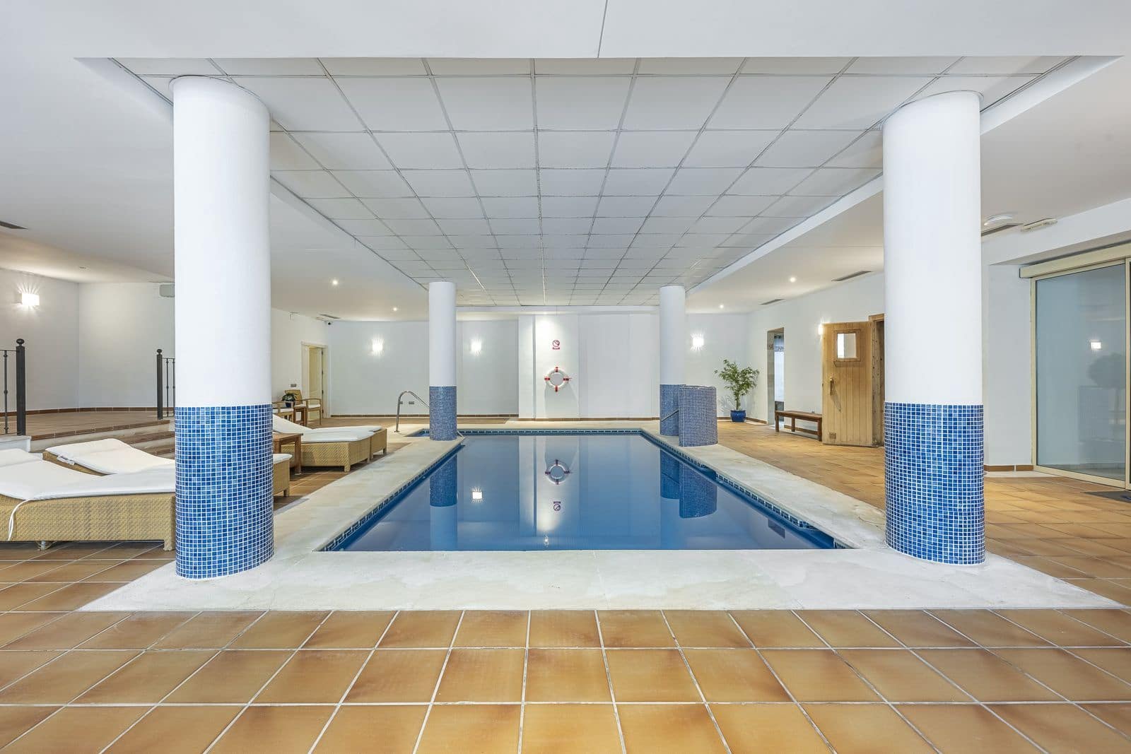 2 chambre Appartement à vendre à Aloha Golf - 520 000 € (Ref: 9878390)