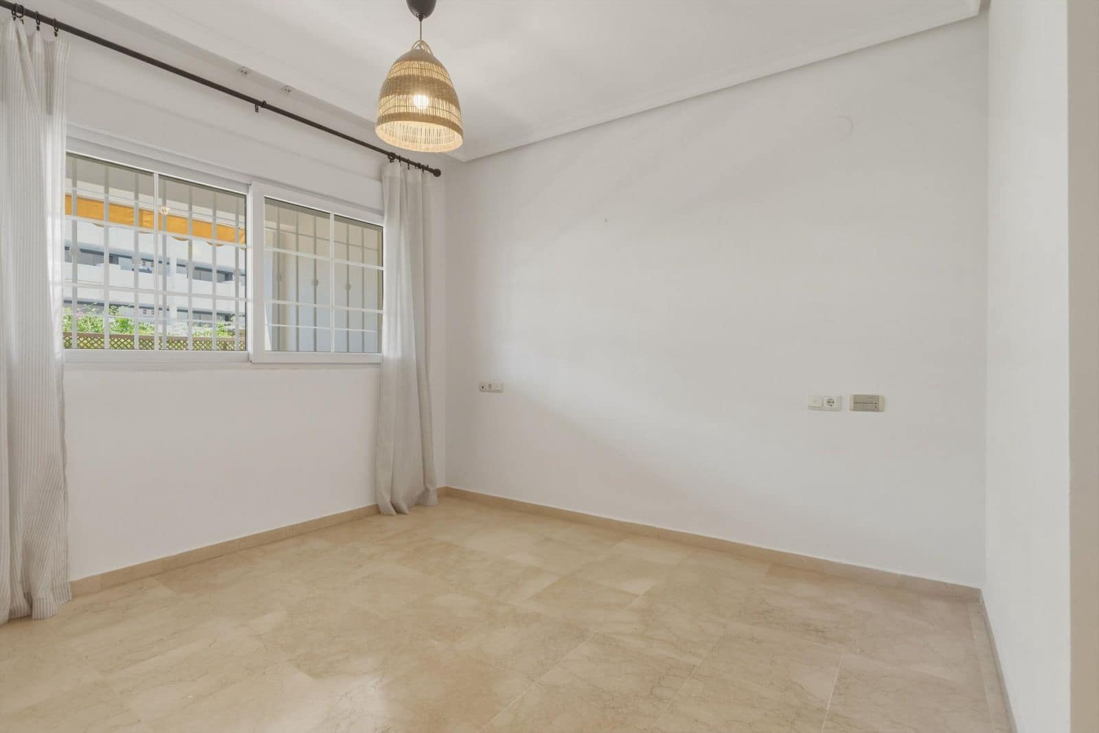 2 bedroom Apartment for sale in Golden Mile - € 550,000 (Ref: 9878398)
