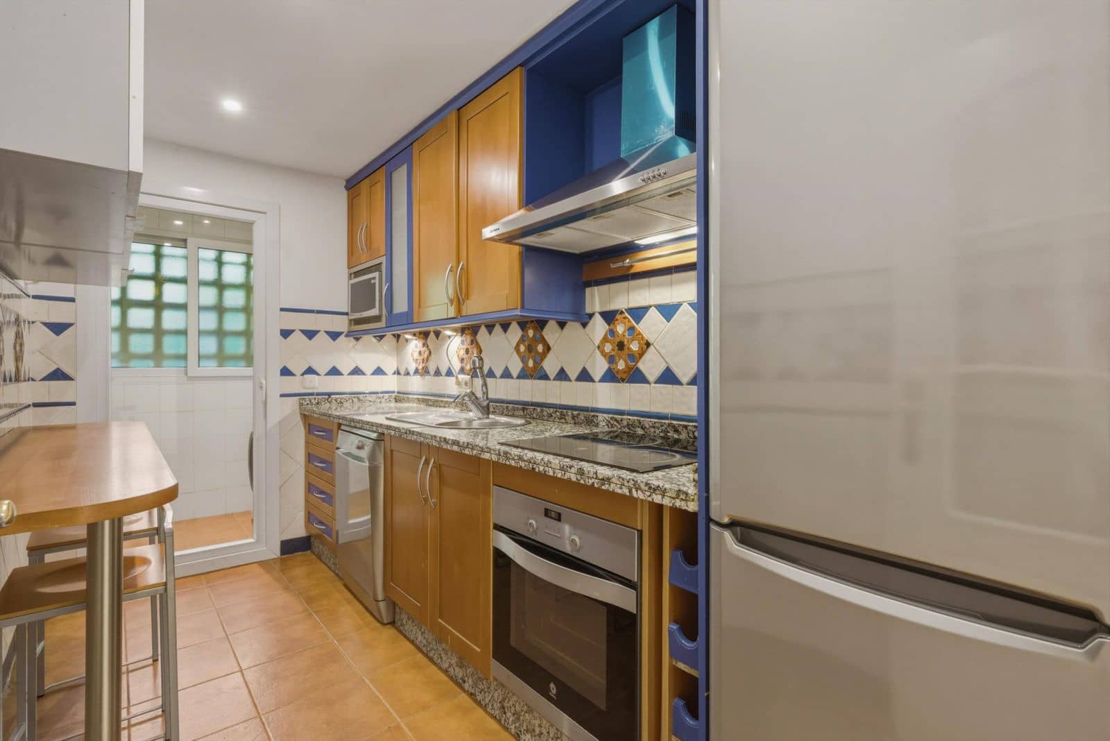 2 bedroom Apartment for sale in Golden Mile - € 550,000 (Ref: 9878398)