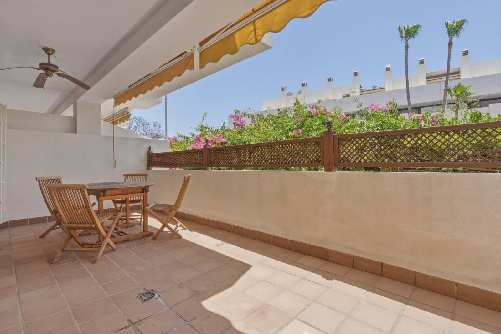 2 bedroom Apartment for sale in Golden Mile - € 550,000 (Ref: 9878398)