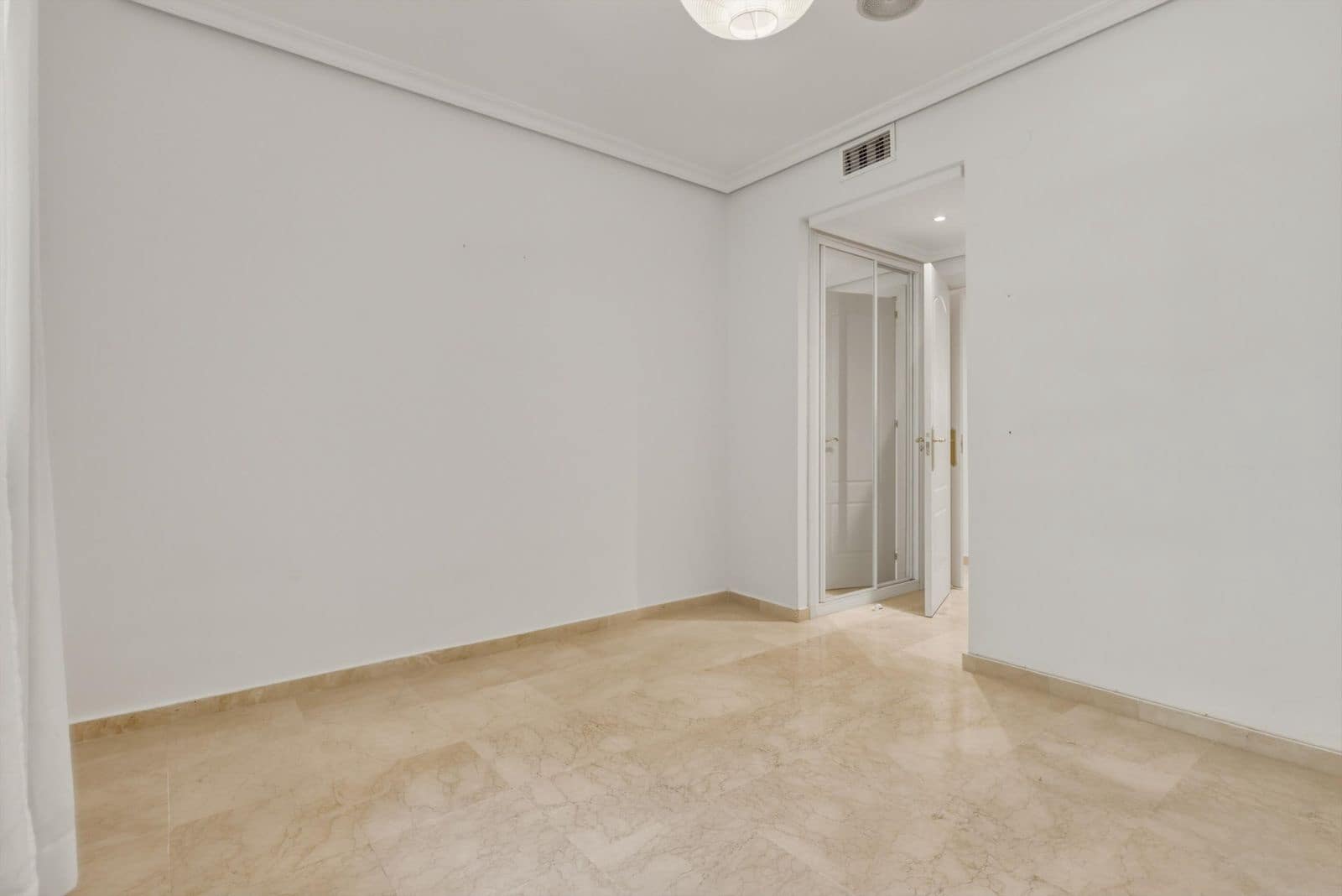 2 bedroom Apartment for sale in Golden Mile - € 550,000 (Ref: 9878398)