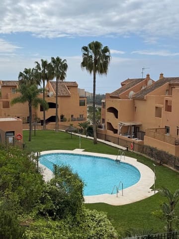 Apartamento de 3 habitaciones en Elviria, Marbella en venta - 450.000 € (Ref: 9878399)