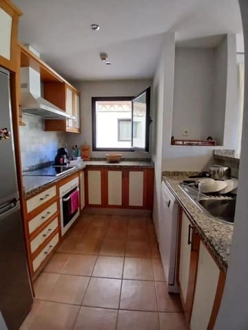 2 makuuhuone Huoneisto myytävänä paikassa Río Real, Marbella - 485 000 € (Ref: 9878400)