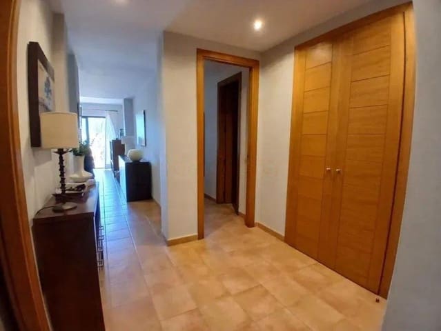2 makuuhuone Huoneisto myytävänä paikassa Río Real, Marbella - 485 000 € (Ref: 9878400)