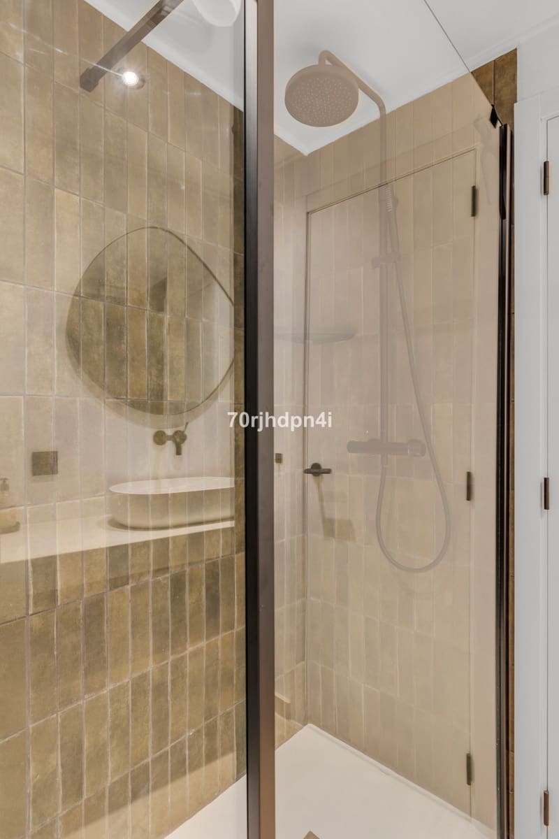 3 sypialnia Apartament na sprzedaż w New Golden Mile - 625 000 € (Ref: 9878402)