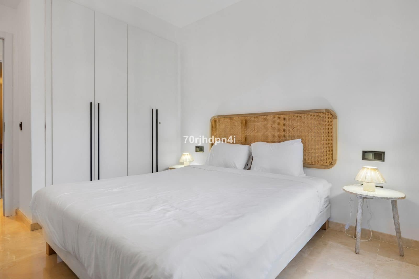 3 sypialnia Apartament na sprzedaż w New Golden Mile - 625 000 € (Ref: 9878402)