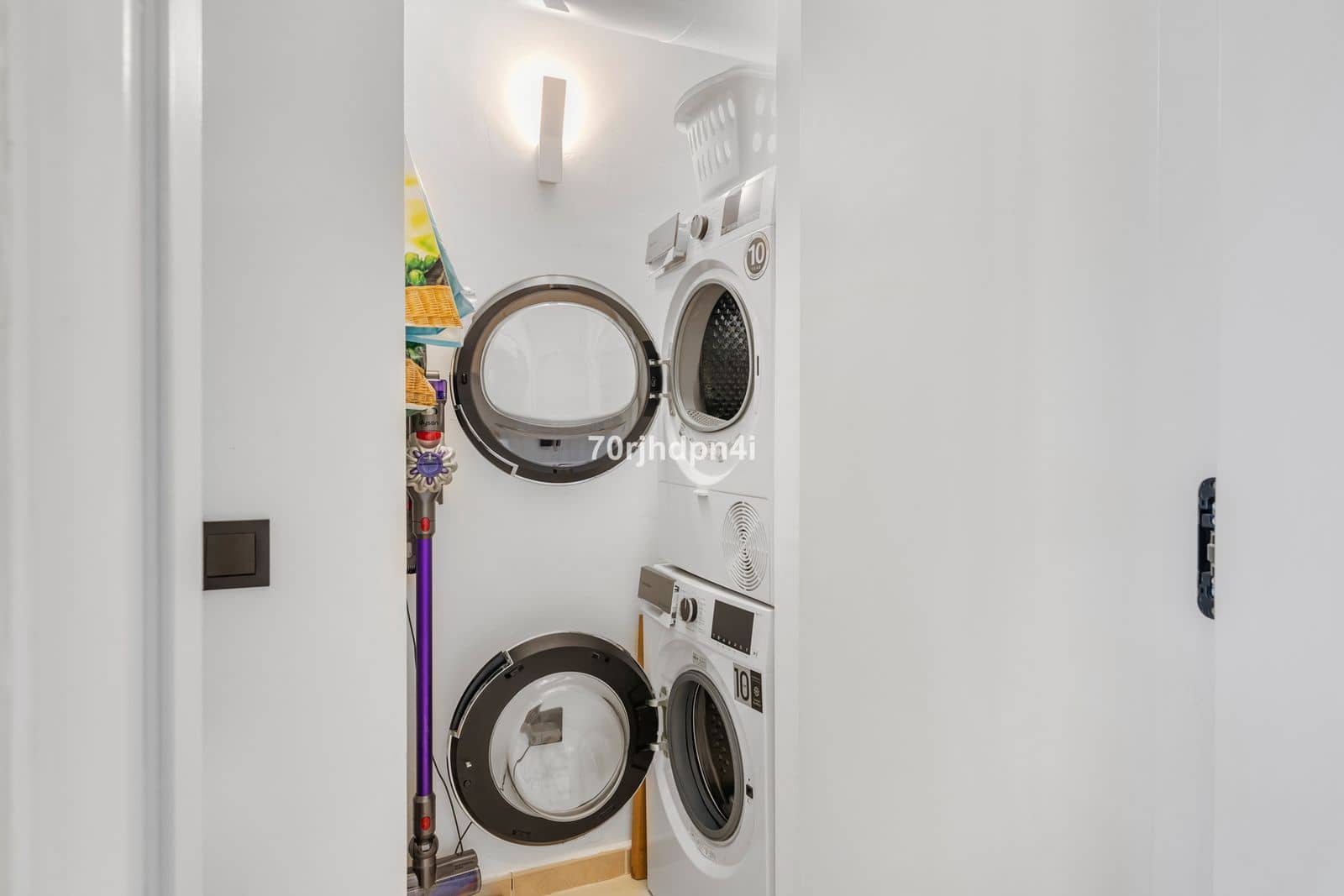 3 sypialnia Apartament na sprzedaż w New Golden Mile - 625 000 € (Ref: 9878402)