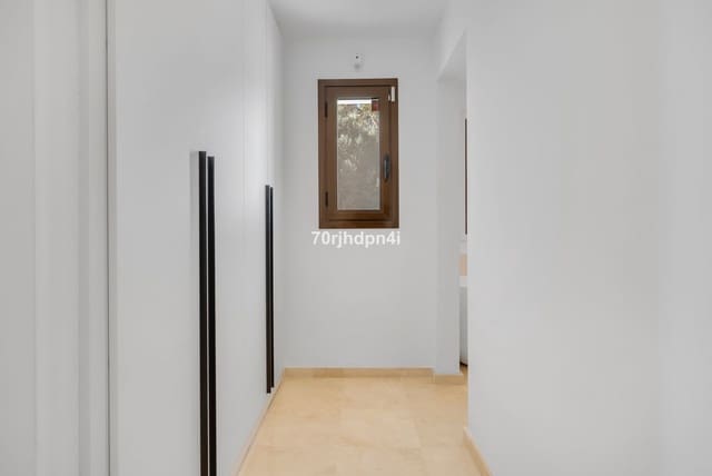 3 sypialnia Apartament na sprzedaż w Selwo, Estepona - 625 000 € (Ref: 9878402)