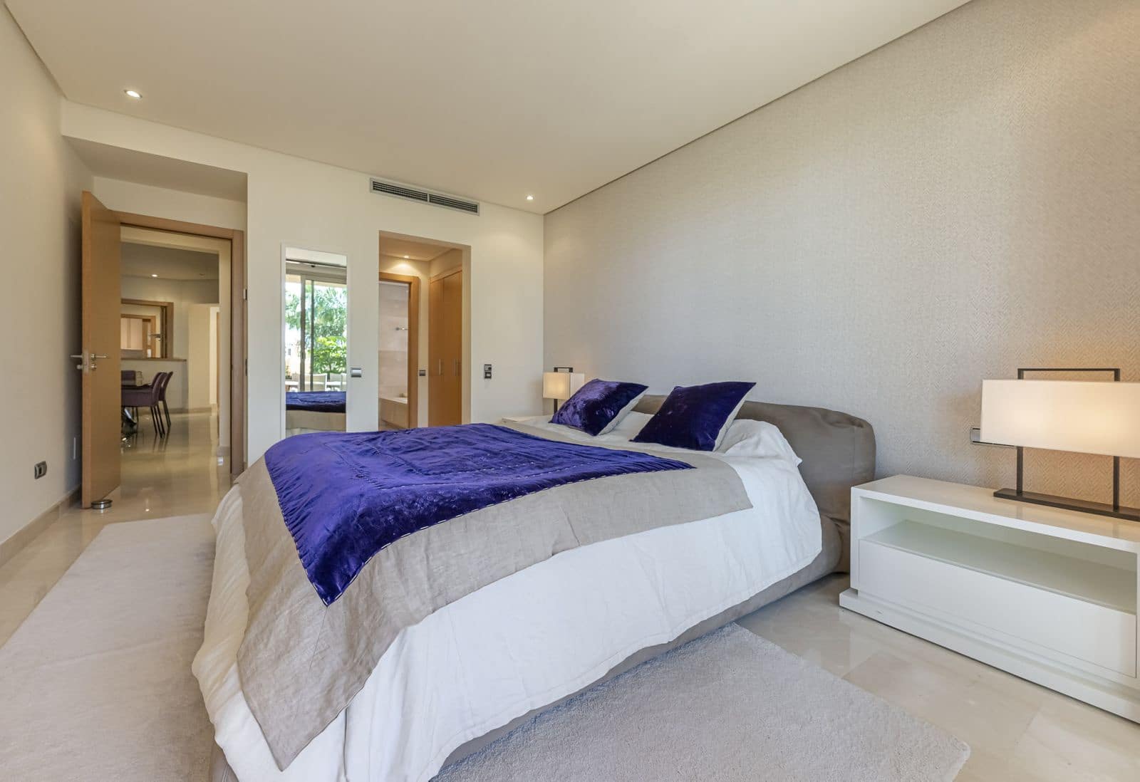3 bedroom Apartment for sale in Golden Mile - € 1,795,000 (Ref: 9878404)