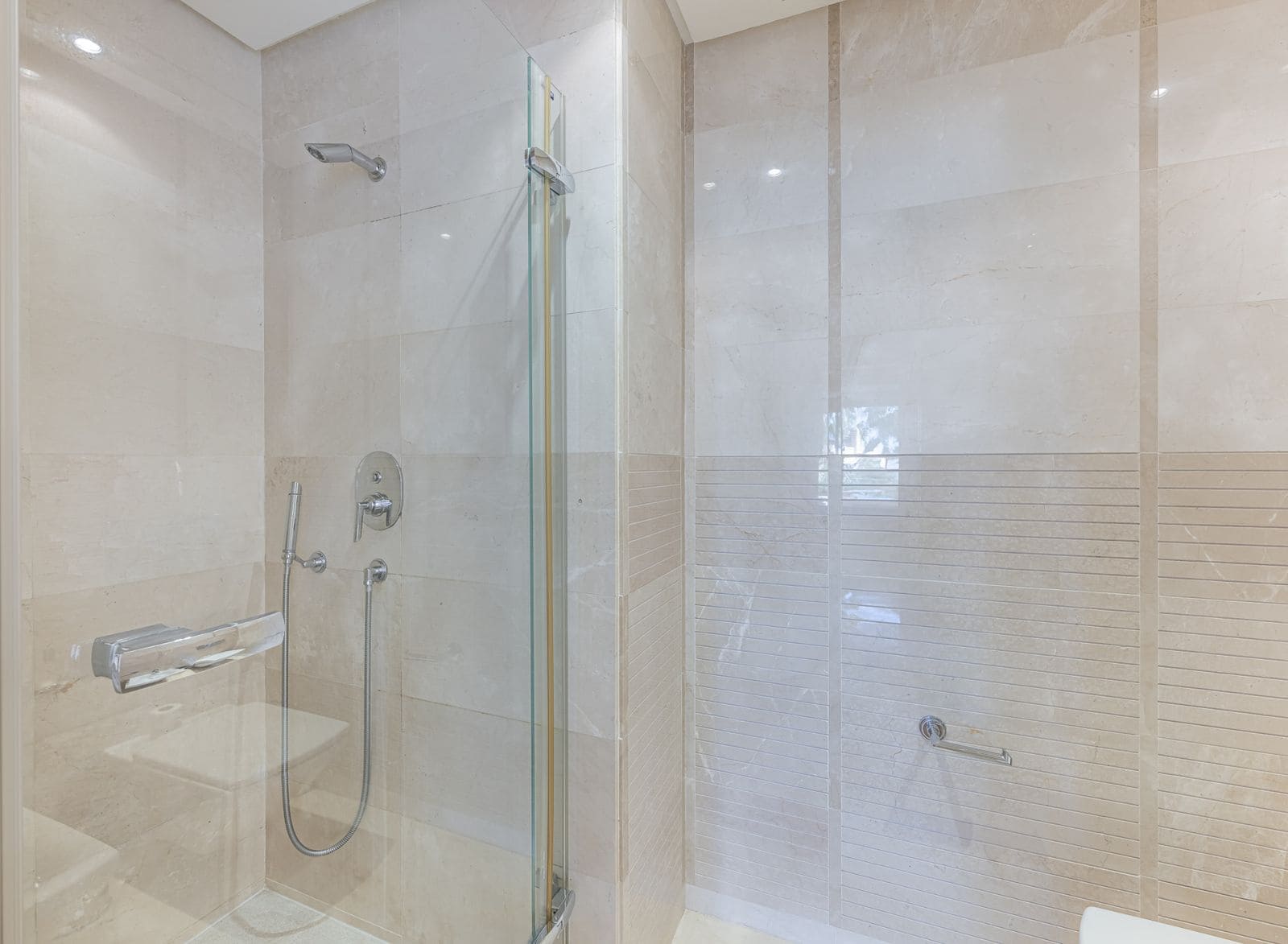 3 bedroom Apartment for sale in Golden Mile - € 1,795,000 (Ref: 9878404)