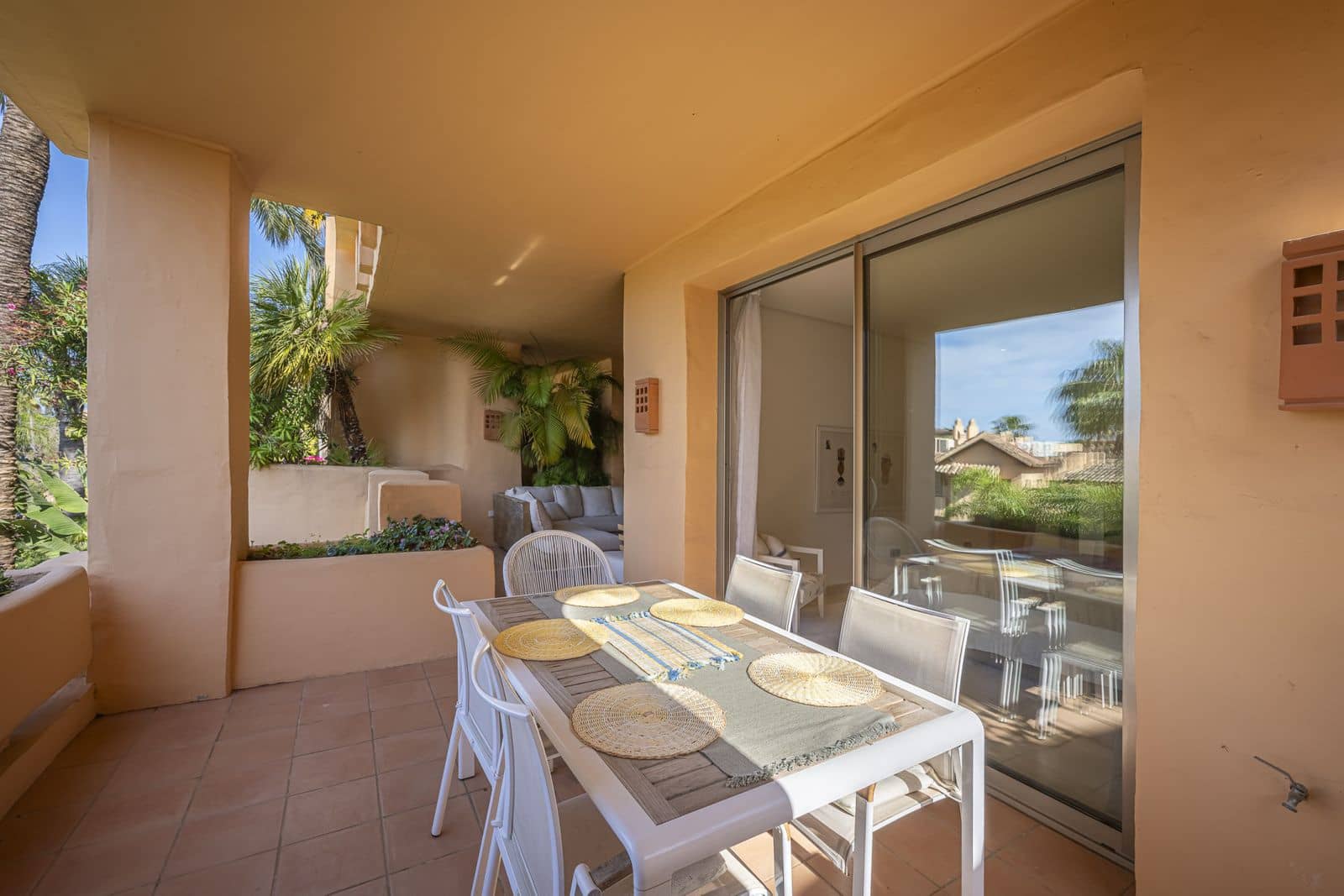 3 bedroom Apartment for sale in Golden Mile - € 1,795,000 (Ref: 9878404)
