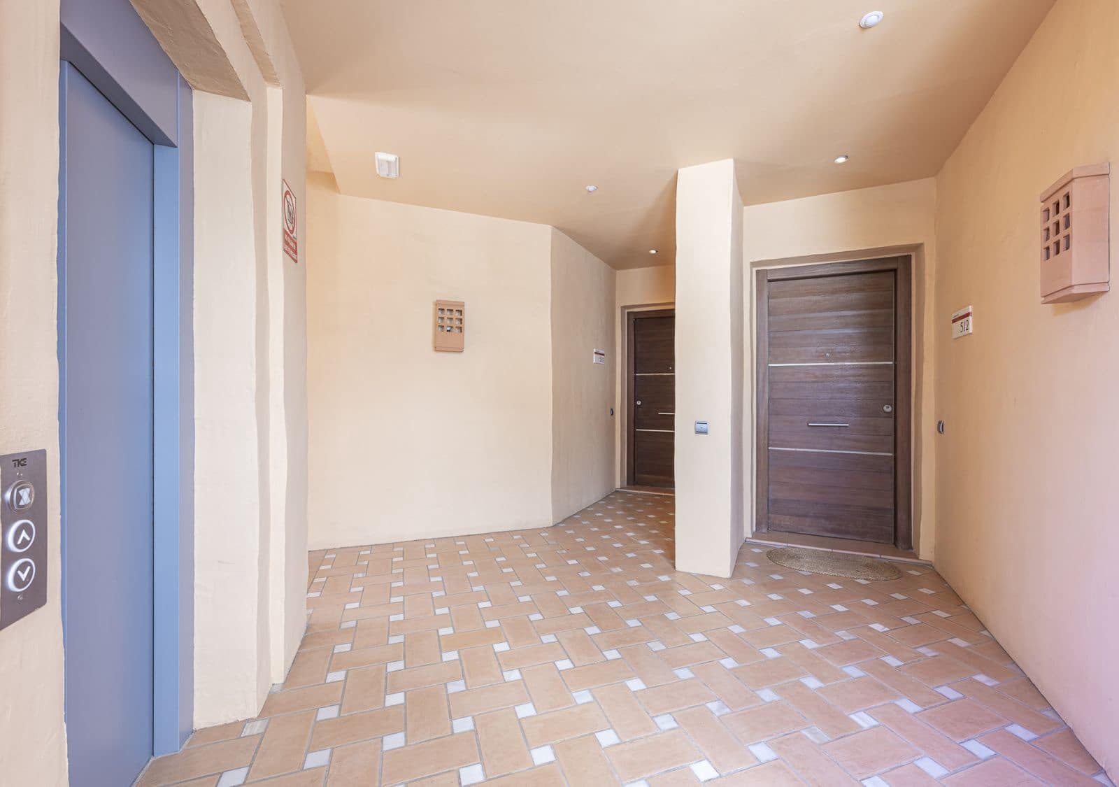3 bedroom Apartment for sale in Golden Mile - € 1,795,000 (Ref: 9878404)