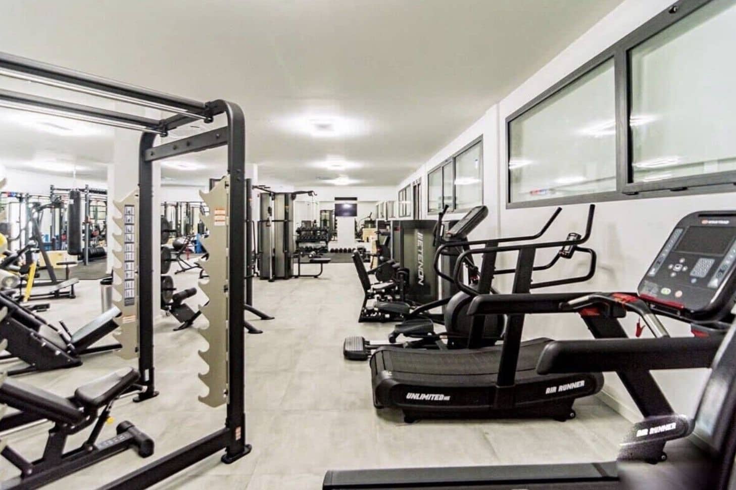 2 sypialnia Penthouse na sprzedaż w Benahavis - 650 000 € (Ref: 9878405)