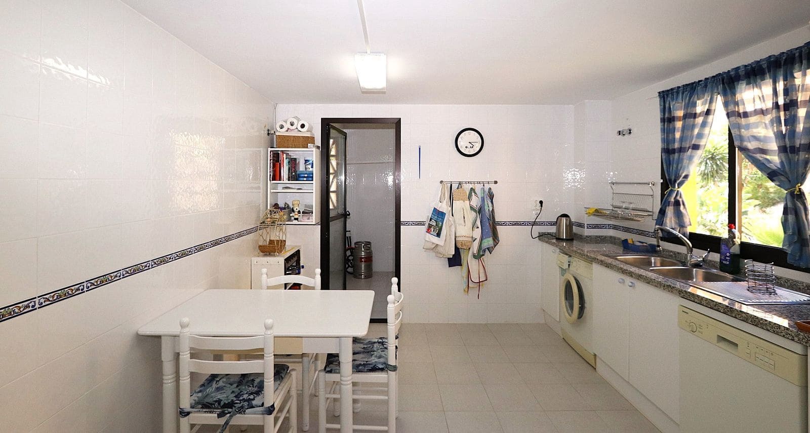 3 sypialnia Apartament na sprzedaż w New Golden Mile - 495 000 € (Ref: 9878407)