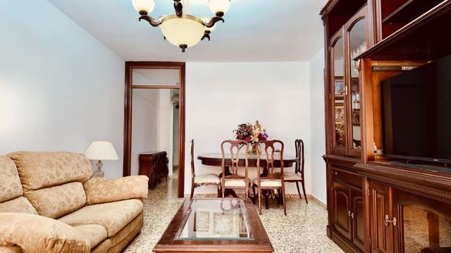 4 makuuhuone Huoneisto myytävänä paikassa Málaga kaupunki - 460 000 € (Ref: 9878409)