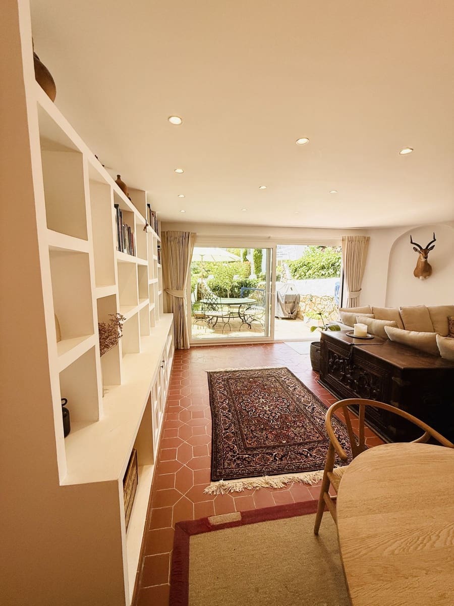 4 bedroom Semi-detached Villa for sale in Los Monteros - € 720,000 (Ref: 9878413)