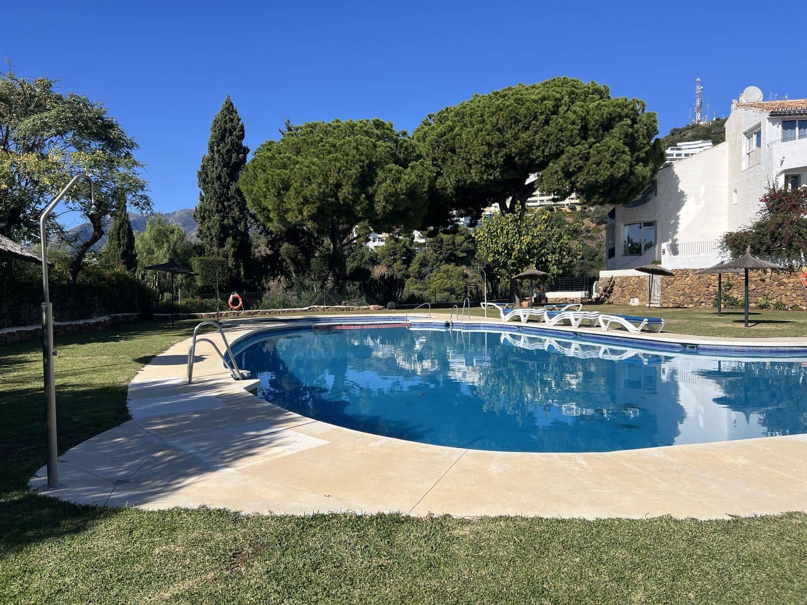 4 bedroom Semi-detached Villa for sale in Los Monteros - € 720,000 (Ref: 9878413)