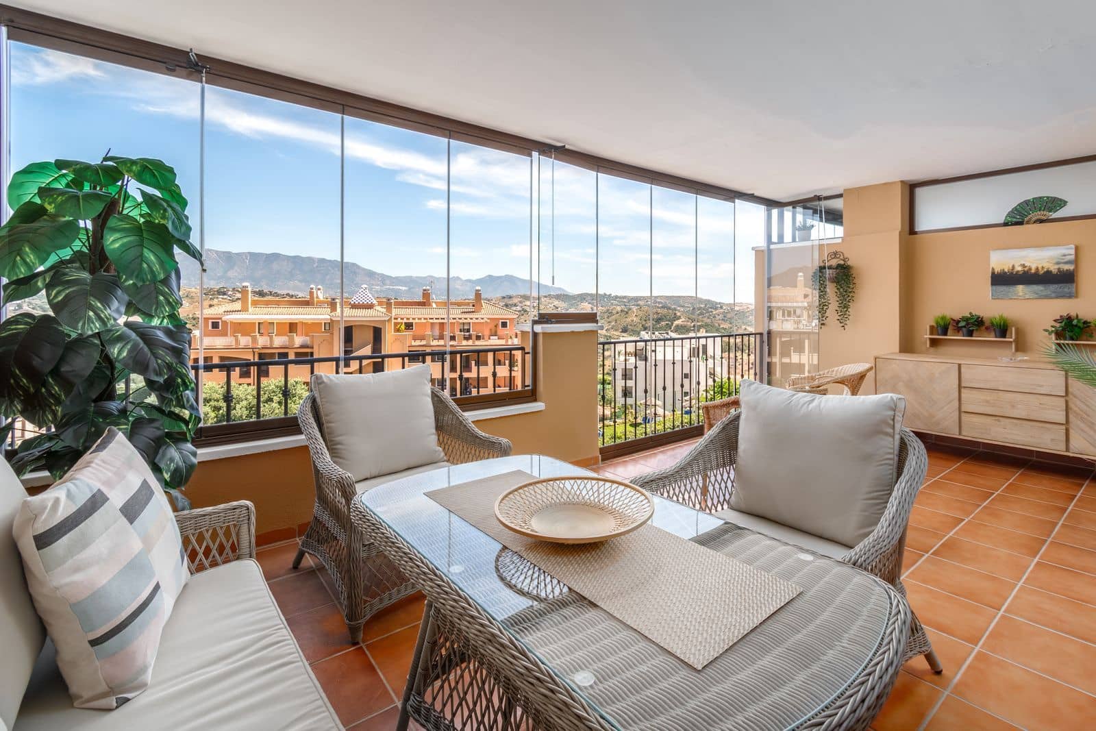 2 soveværelse Lejlighed til salg i La Cala de Mijas - € 360.000 (Ref: 9878422)