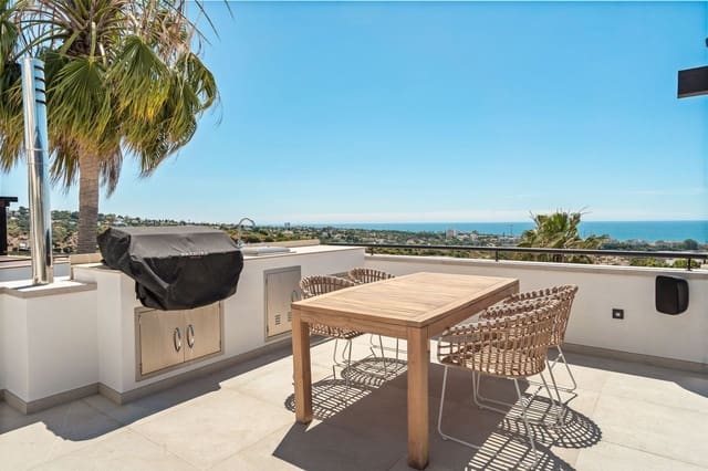 3 slaapkamer Huis te koop in Santa Clara, Marbella - € 1.180.000 (Ref: 9878424)