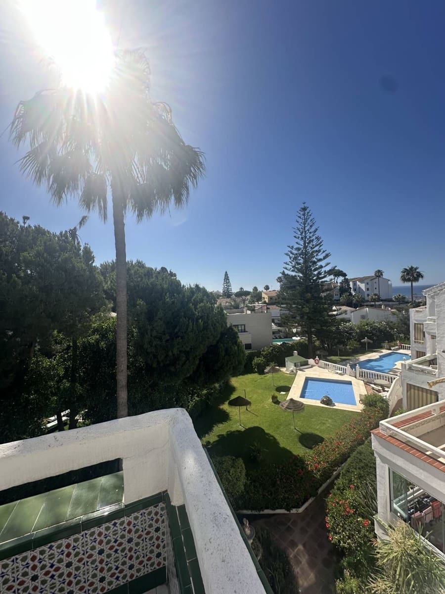 3 soveværelse Lejlighed til salg i Riviera del Sol - € 395.000 (Ref: 9878426)