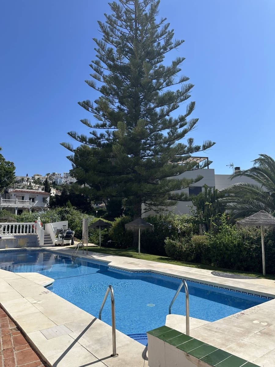 3 soveværelse Lejlighed til salg i Riviera del Sol - € 395.000 (Ref: 9878426)