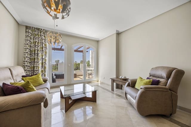 3 soveværelse Penthouse til salg i Los Arqueros, Benahavís - € 545.000 (Ref: 9878427)