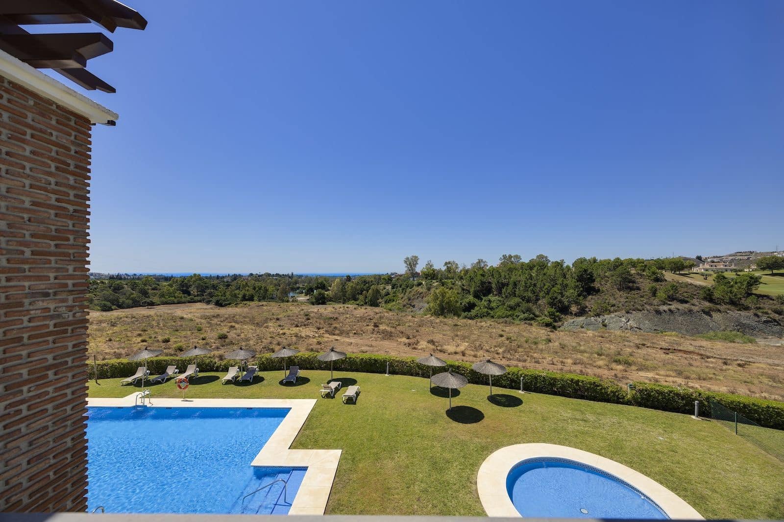 3 chambre Penthouse à vendre à Los Arqueros - 545 000 € (Ref: 9878427)