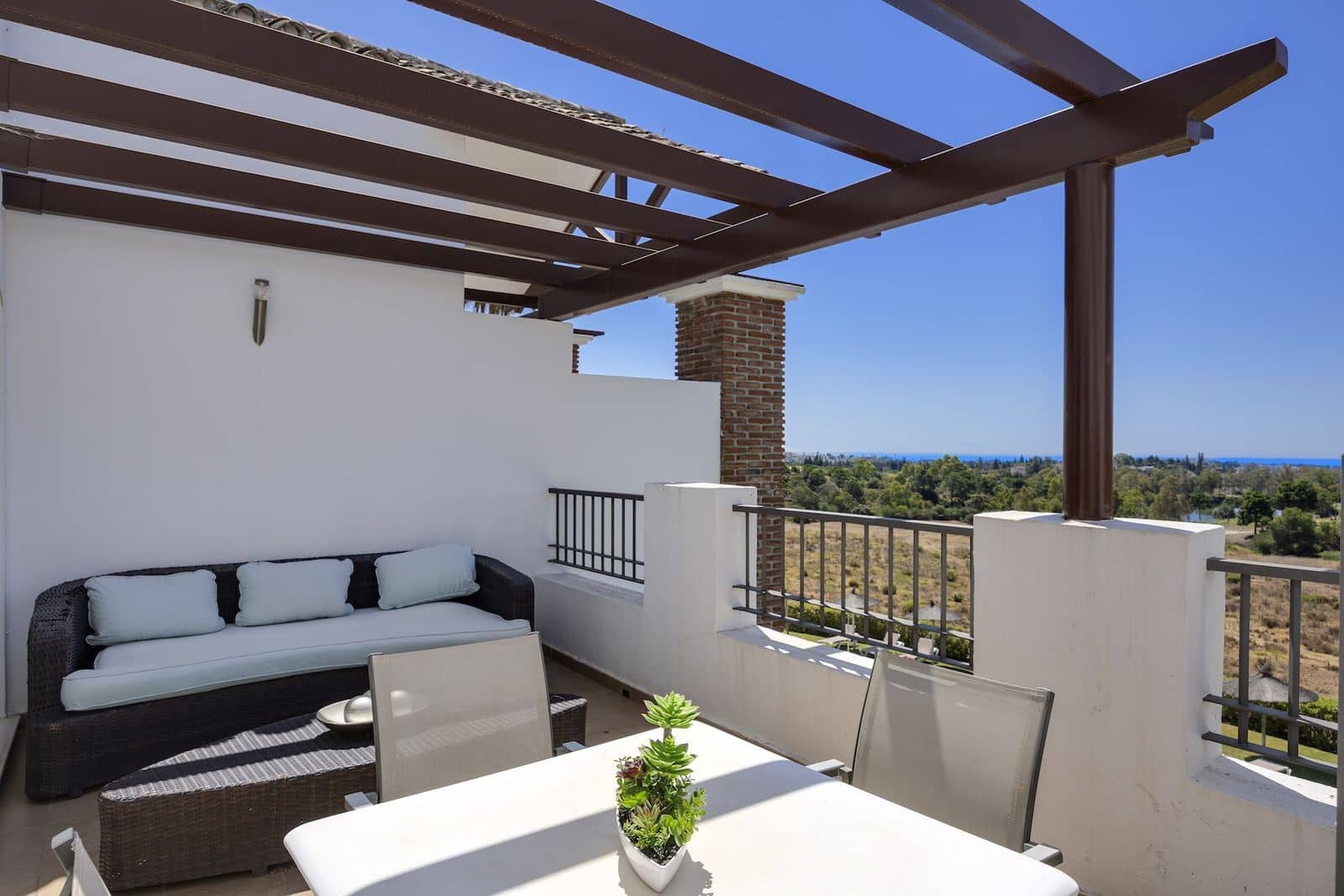 3 chambre Penthouse à vendre à Los Arqueros - 545 000 € (Ref: 9878427)