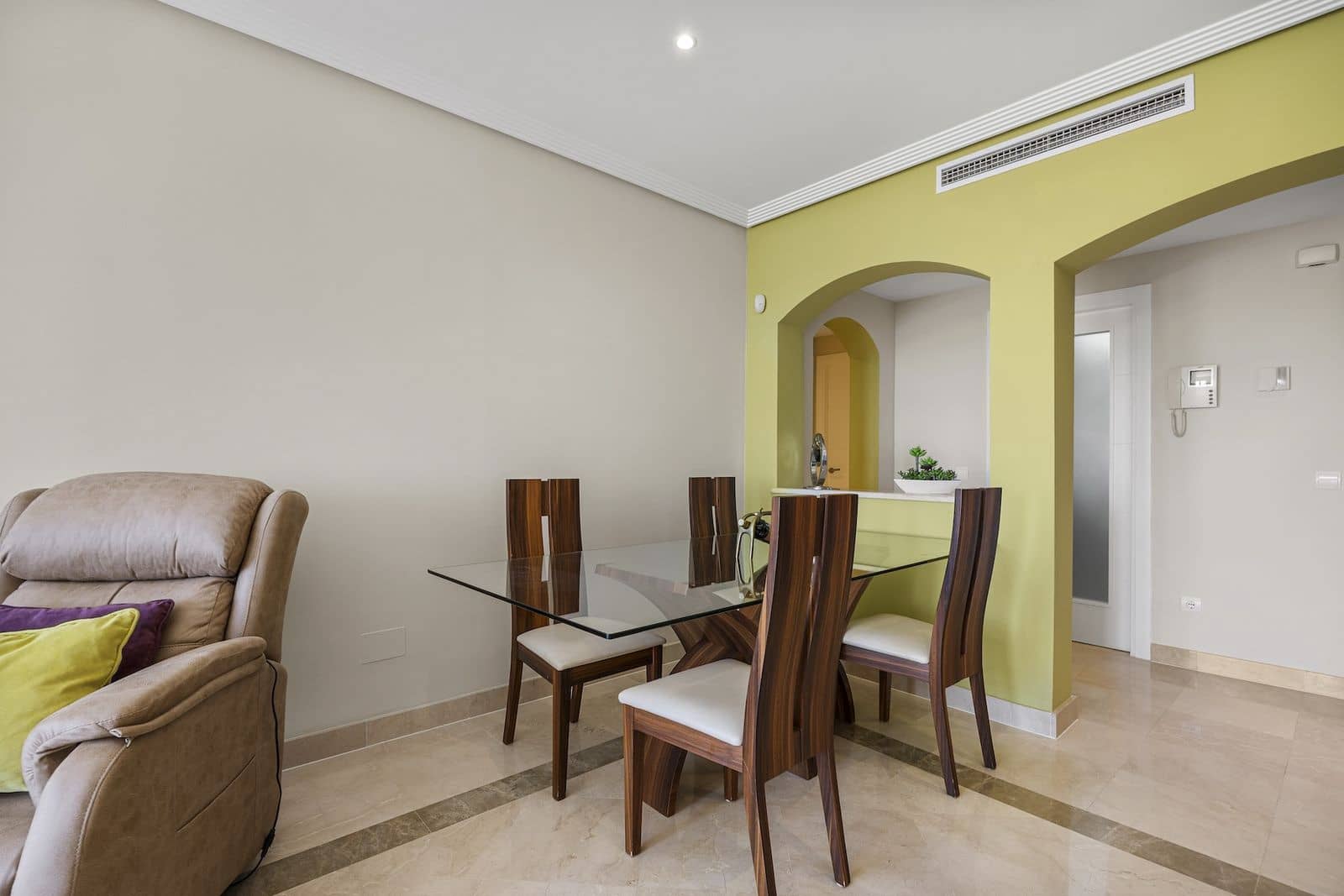 3 chambre Penthouse à vendre à Los Arqueros - 545 000 € (Ref: 9878427)
