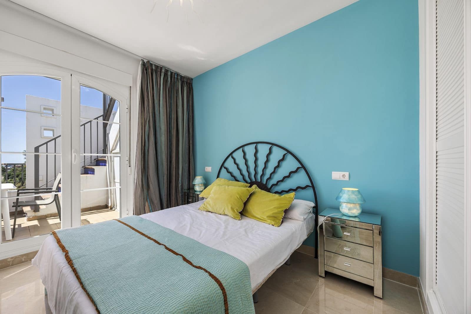 3 chambre Penthouse à vendre à Los Arqueros - 545 000 € (Ref: 9878427)
