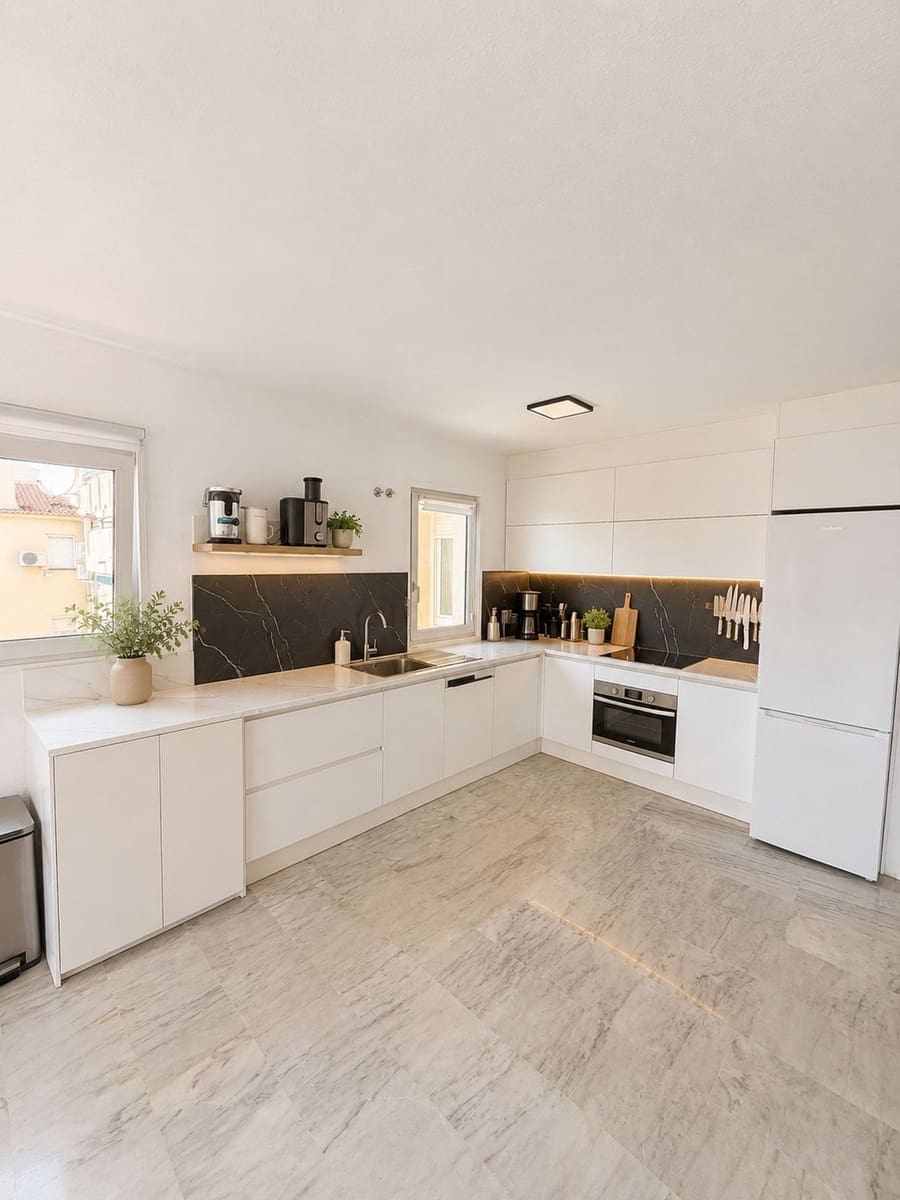 3 soverom Penthouse til salgs i Benalmadena Costa - € 495 000 (Ref: 9878429)