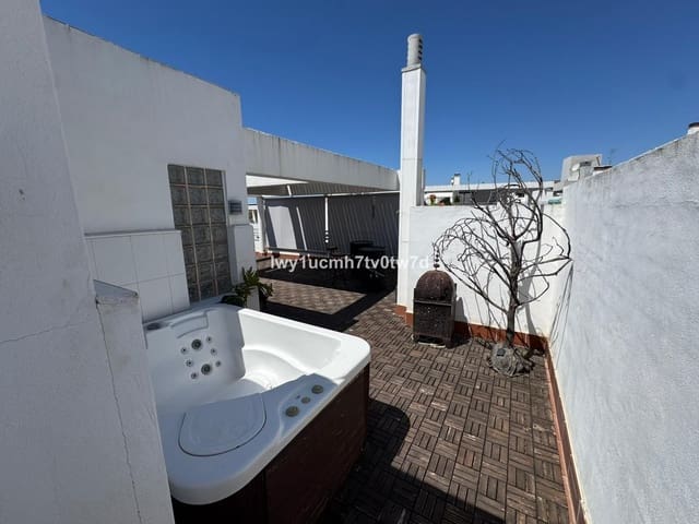 5 sypialnia Penthouse na sprzedaż w La Cala de Mijas, Mijas - 725 000 € (Ref: 9878430)