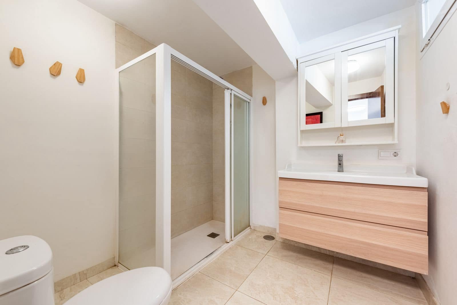 1 makuuhuone Ranta-asunto myytävänä paikassa Estepona - 259 000 € (Ref: 9878433)