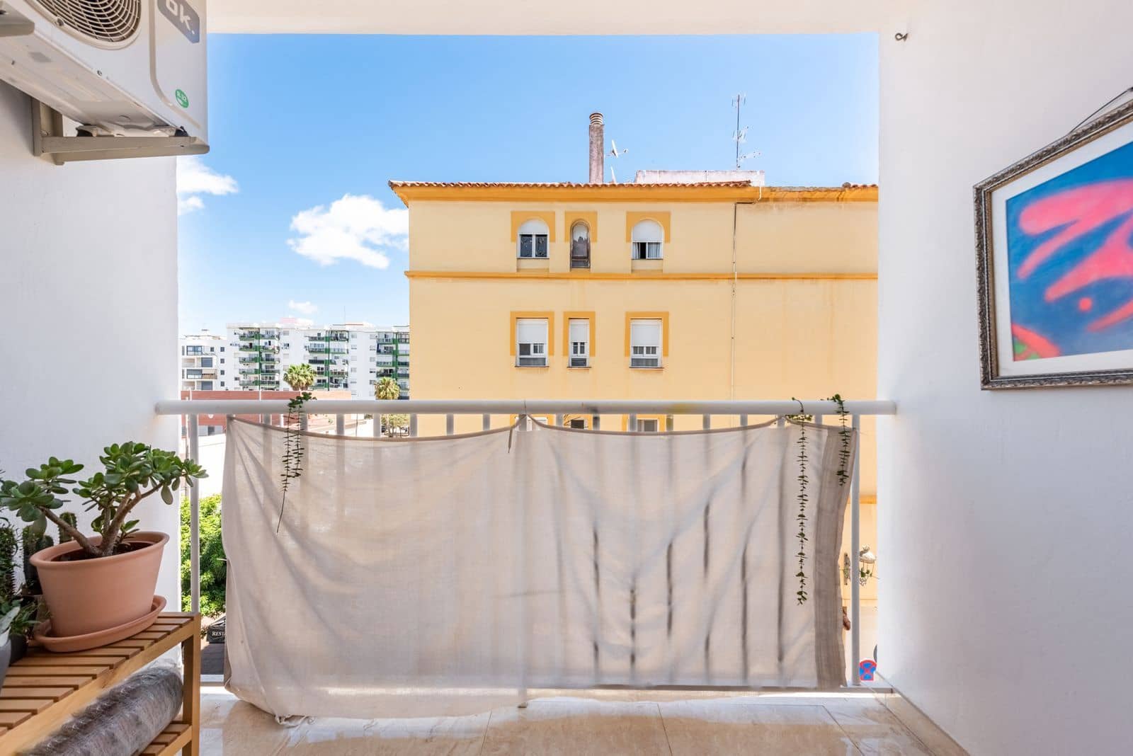 1 makuuhuone Ranta-asunto myytävänä paikassa Estepona - 259 000 € (Ref: 9878433)